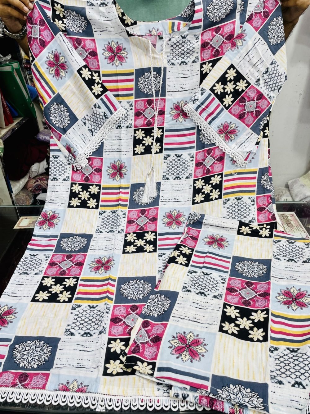 প্রিমিয়াম চায়না লিলেন ২ পিস – পাকিস্তানি কামিজ স্টাইল