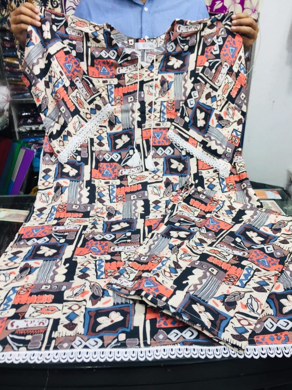 প্রিমিয়াম চায়না লিলেন ২ পিস – পাকিস্তানি কামিজ স্টাইল